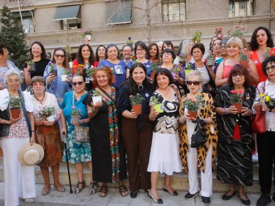 /2023/03/07/reubicacion-monumento-mujeres-en-la-memoria-se-realiza-en-el-marco-de-los-50-anos-del-golpe-y-8m