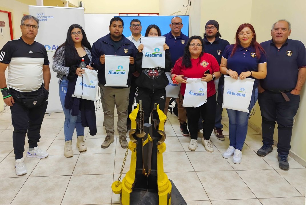 /bomberos-de-distintas-localidades-reciben-capacitacion-especializada-en