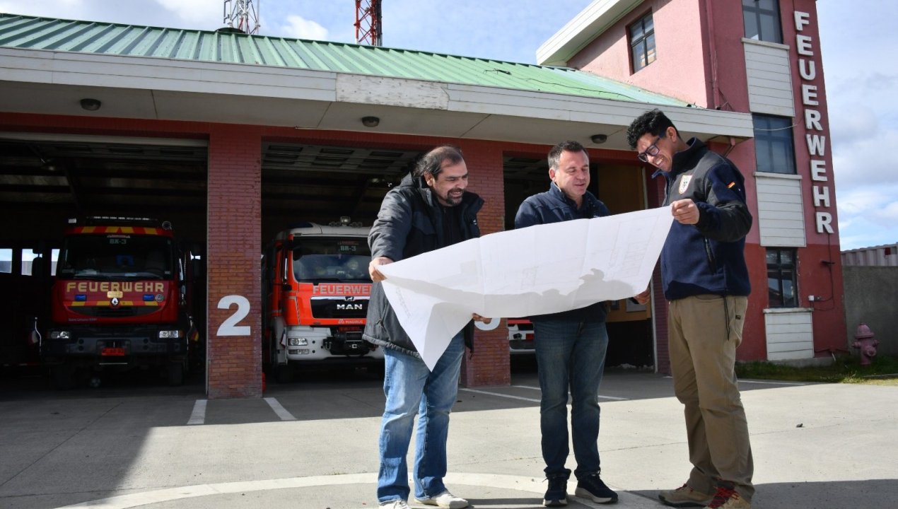 /municipio-inicio-obras-de-mejoramiento-en-la-tercera-compania-de-bomberos