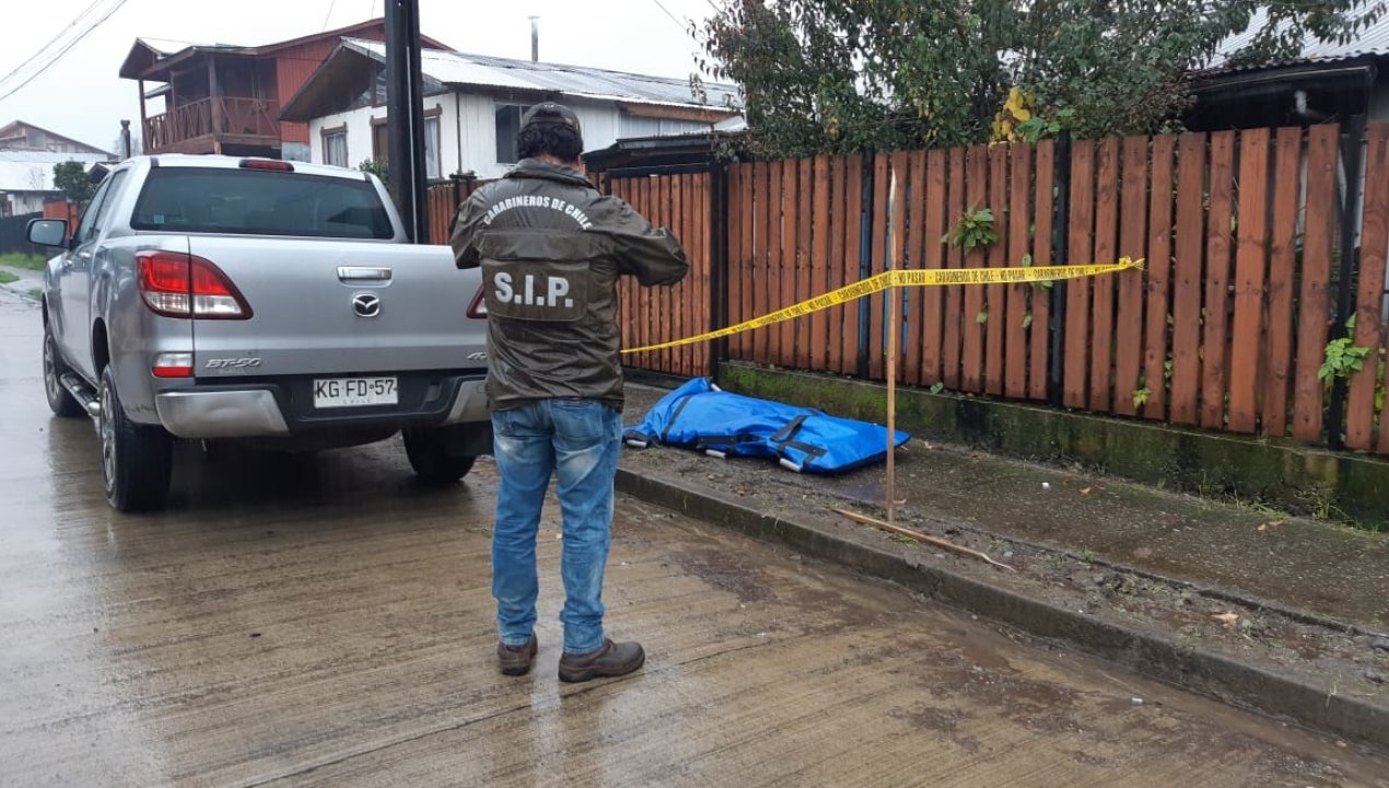 /encuentran-cadaver-en-la-via-publica-en-panguipulli