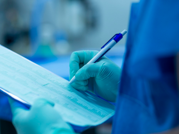 Negligencia en Hospital de Villarrica: Corte Suprema ratifica condena contra médico