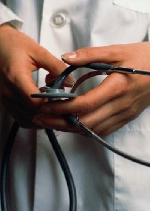 NOMII: La agencia osornina que brinda alternativa de especialización a médicos latinoamericanos