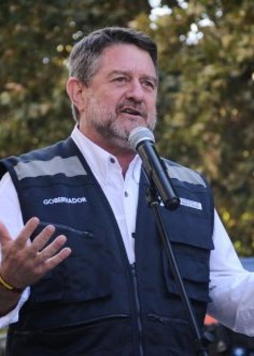 Encuentran evidencias que complican al gobernador Orrego