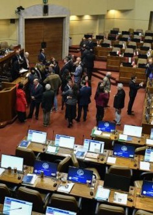 Bochorno legislativo: las razones que dejaron sin sesión a la Cámara de Diputados