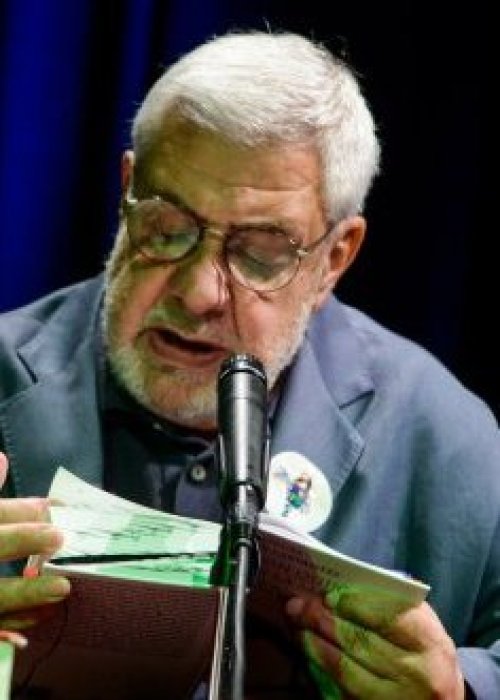 El actor Julio Jung fue reconocido con el Premio Nacional de Humor 2025