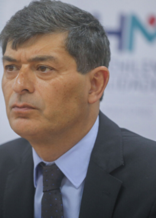 “No puedes mentir por lo que eres”: Parisi critica a Kast por ausencias en entrevistas