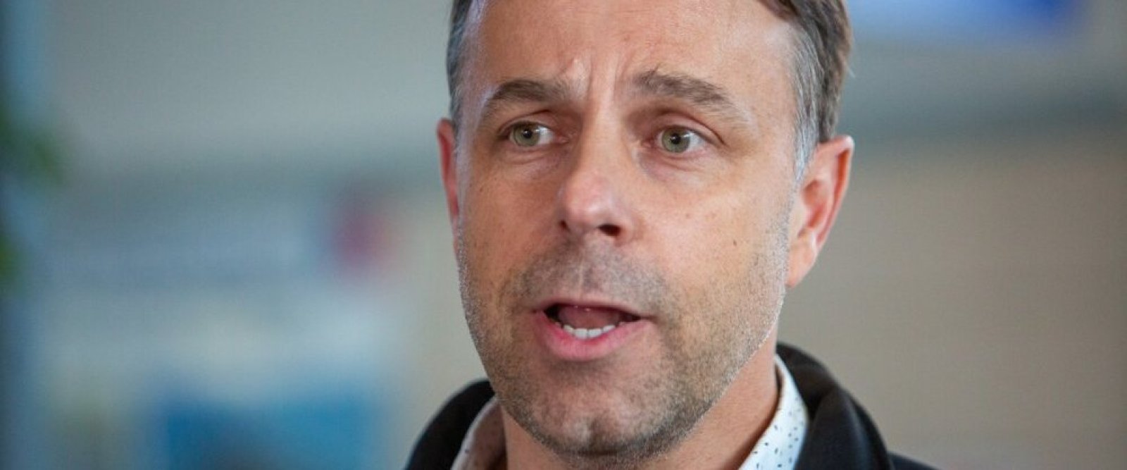 Exalcalde de Puente Alto justifica frase de Kast “Chile se cae a pedazos” como una metáfora