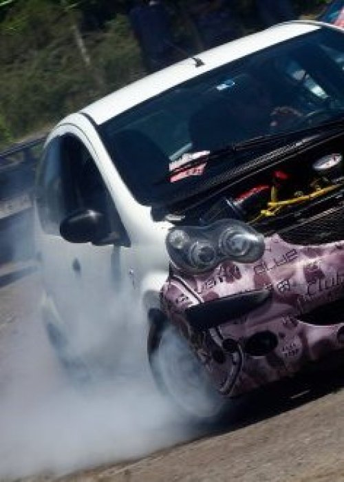 Anuncian revisión de decreto que regula emisión de ruidos de vehículos medianos y motocicletas