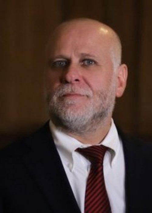 Elizalde emplaza a la oposición por críticas a supuestos “amarres” y recuerda polémica del 2014