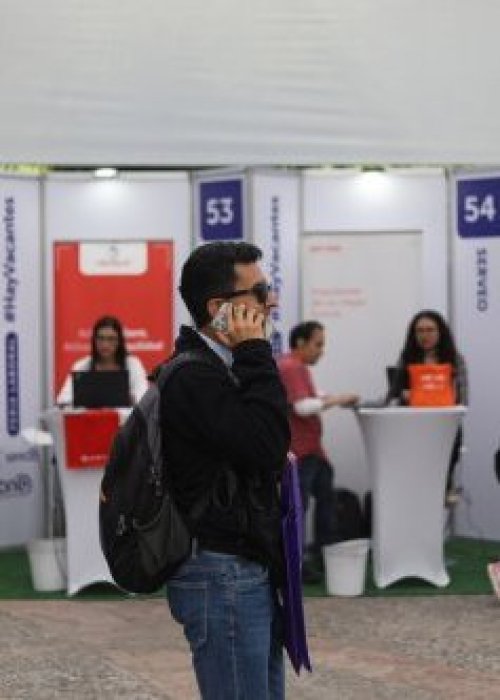Desempleo sube a 8,3% y la informalidad llega a 26,8% en Chile