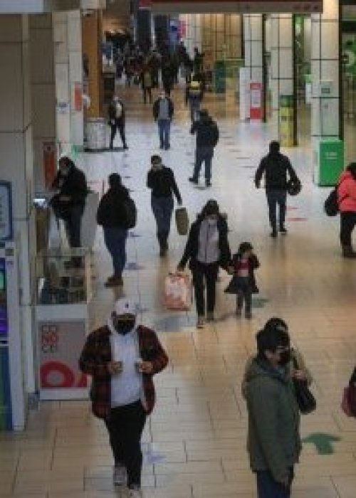 FMI reduce a 1,8% la proyección de crecimiento de Chile para 2026