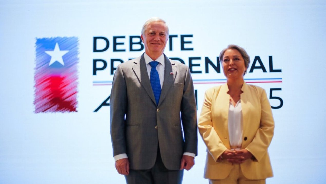 /magazine/debate-anatel-fecha-hora-y-canales-que-transmiten-el-cara-a-cara