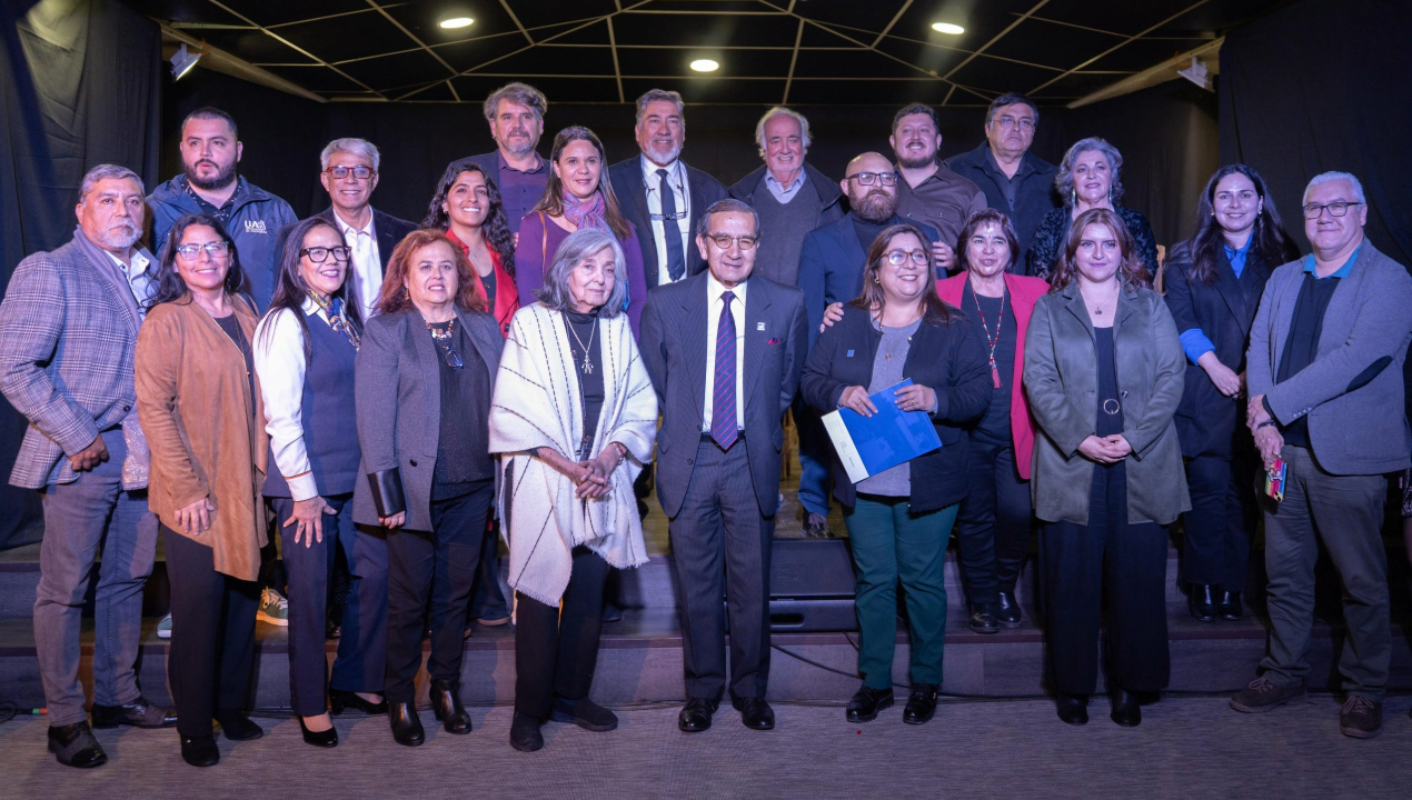 /compania-de-teatro-de-la-universidad-de-antofagasta-celebra-63-anos-de